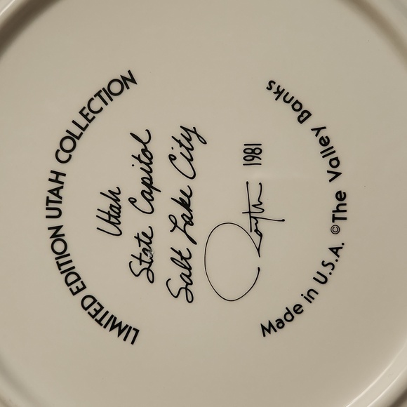 Limited Edition Vintage Utah State Capitol Collectors Plate 1981 - Picture 3 of 3